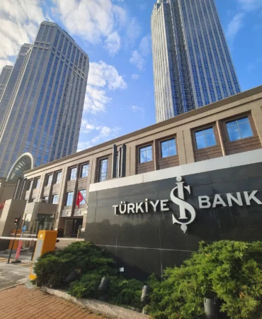 Turkiye-Is-Bankasi-1-scaled-1-1 (1)