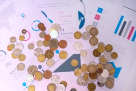 2026'da İtalya'nın Büyümesi %0,9 Olacak, Küresel Ekonomi Güçleniyor